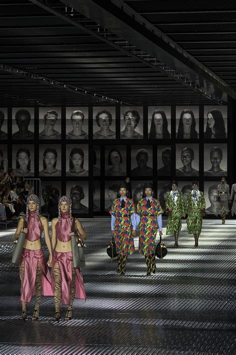 gucci nelli|gucci fashion show.